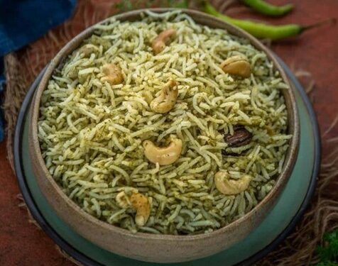 pudina-rice-served-in-bowl